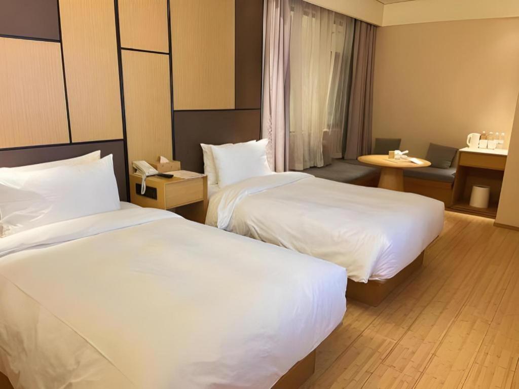 Ji Hotel Shanghai The Bund Tiantong Road Exterior photo