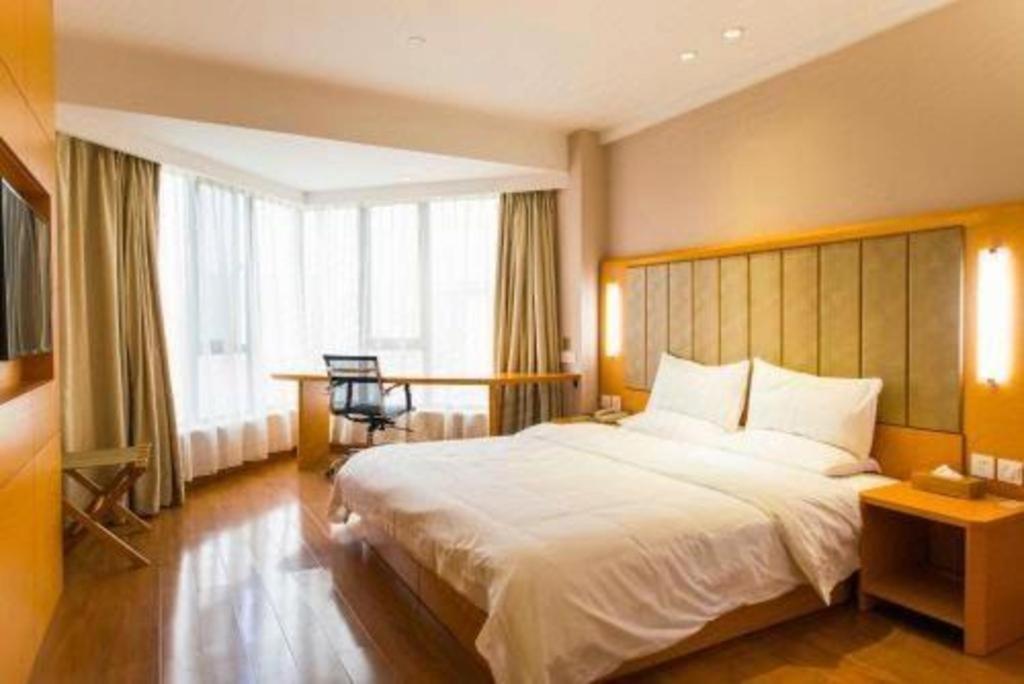Ji Hotel Shanghai The Bund Tiantong Road Exterior photo