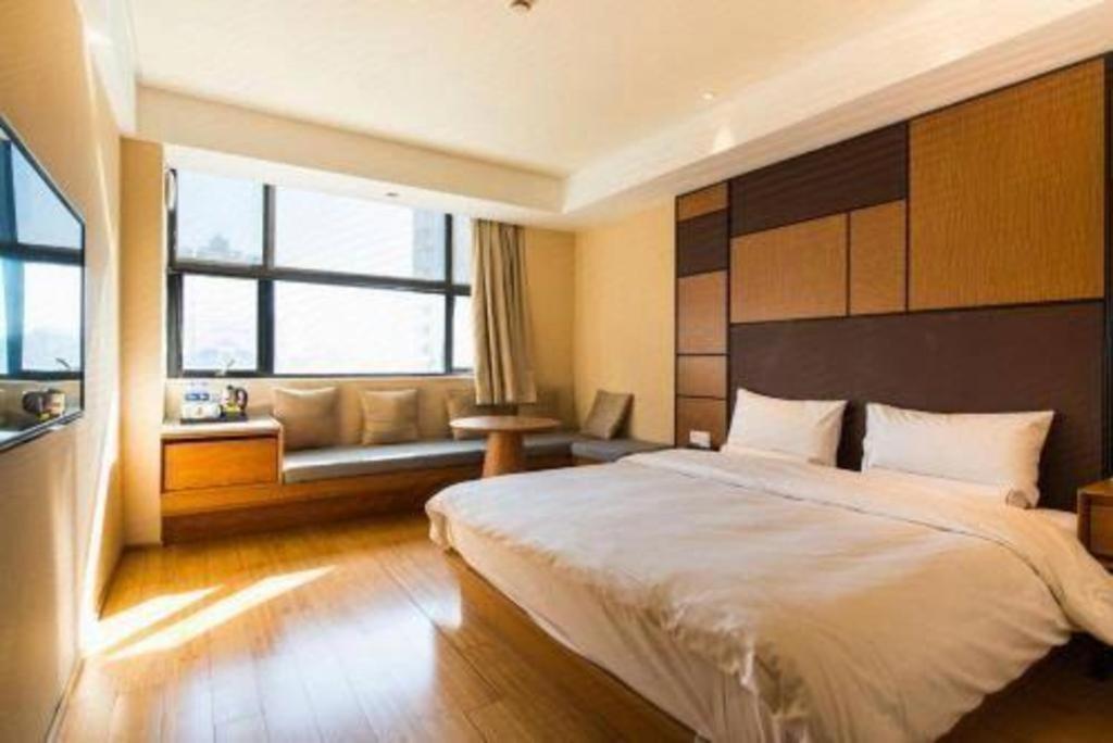 Ji Hotel Shanghai The Bund Tiantong Road Exterior photo