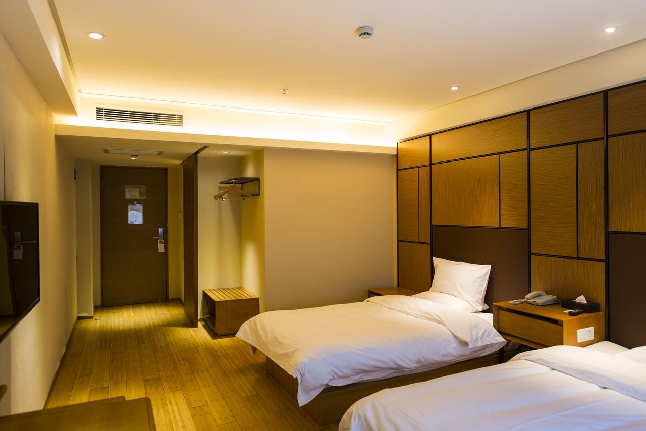 Ji Hotel Shanghai The Bund Tiantong Road Exterior photo